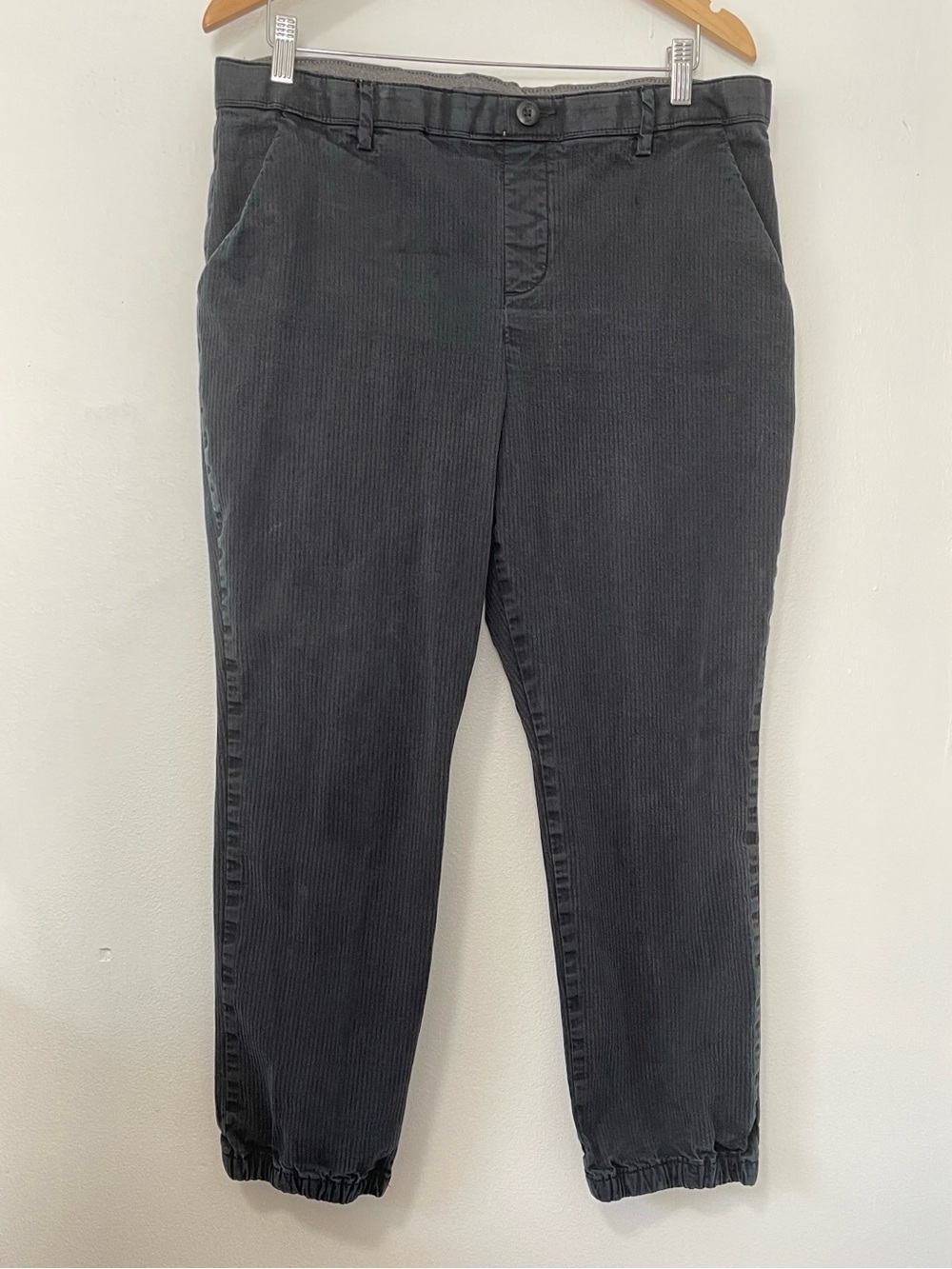 Lee Regular Fit Tapered Leg Mid Rise Gray Pinstripe Utility Jogger Pants 16M